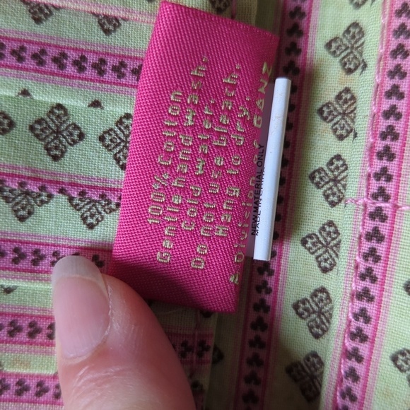 Maggie B Pink Mosaic French Country Wristlet Wallet - Picture 9 of 11